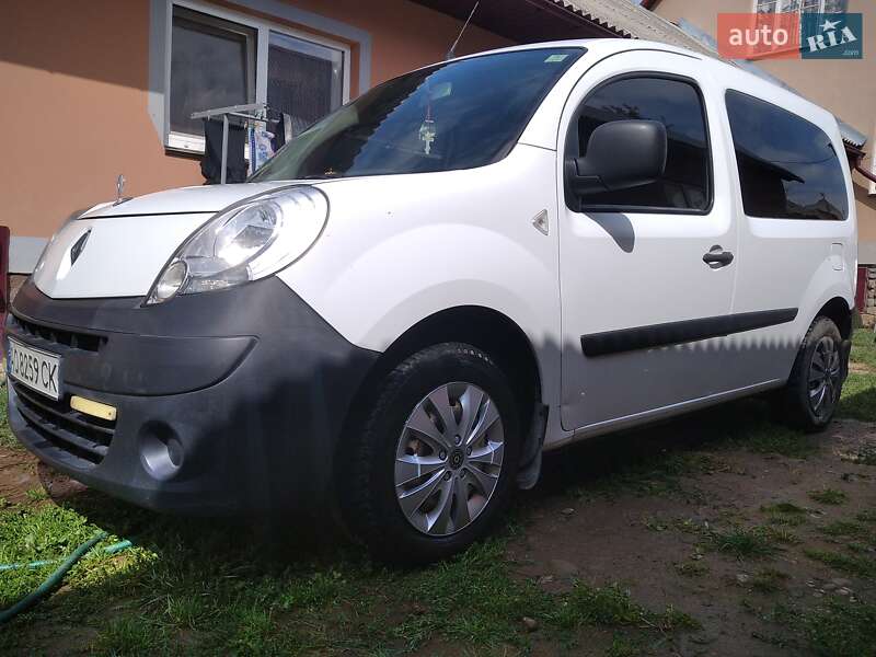 Мінівен Renault Kangoo 2009 в Сваляві фото 2 Мінівен Renault Kangoo 2009 в Сваляві