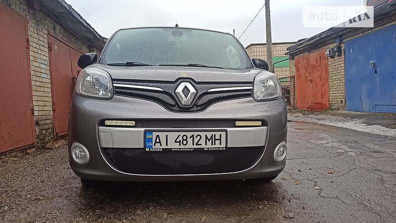 Мінівен Renault Kangoo 2014 в Києві