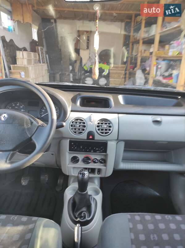 Минивэн Renault Kangoo 2006 в Вижнице