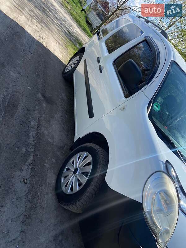 Мінівен Renault Kangoo 2009 в Звягелі