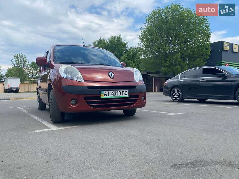 Минивэн Renault Kangoo 2009 в Киеве