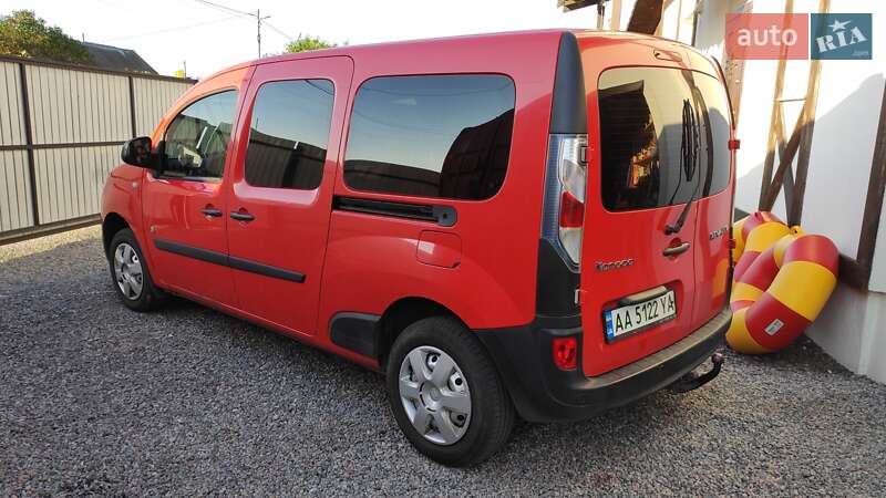 Минивэн Renault Kangoo 2015 в Киеве