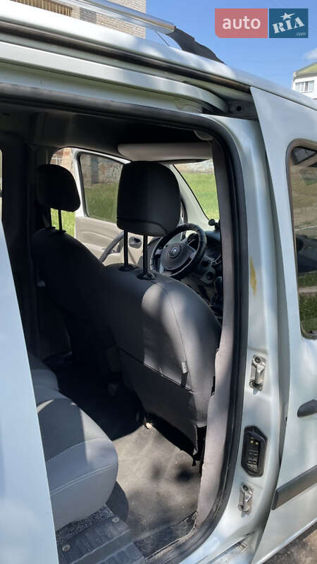 Минивэн Renault Kangoo 2008 в Межевой