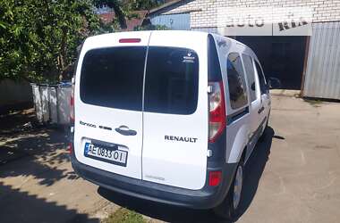 Вантажопасажирський фургон Renault Kangoo 2015 в 