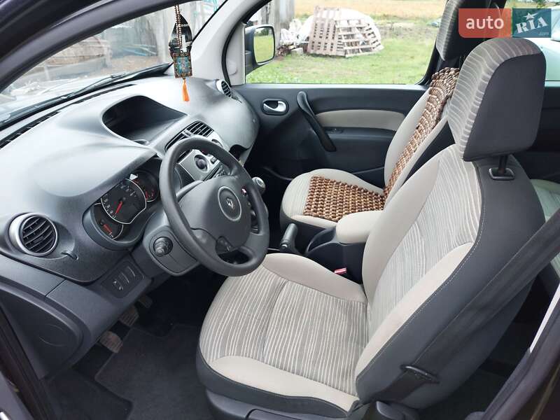 Мінівен Renault Kangoo 2012 в Звягелі