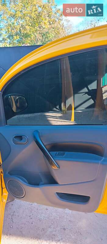 Минивэн Renault Kangoo 2014 в Кременчуге