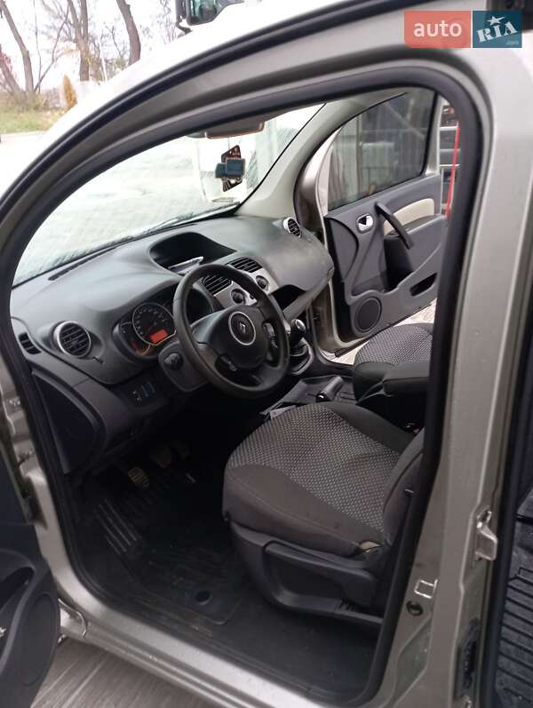 Мінівен Renault Kangoo 2011 в Деражні