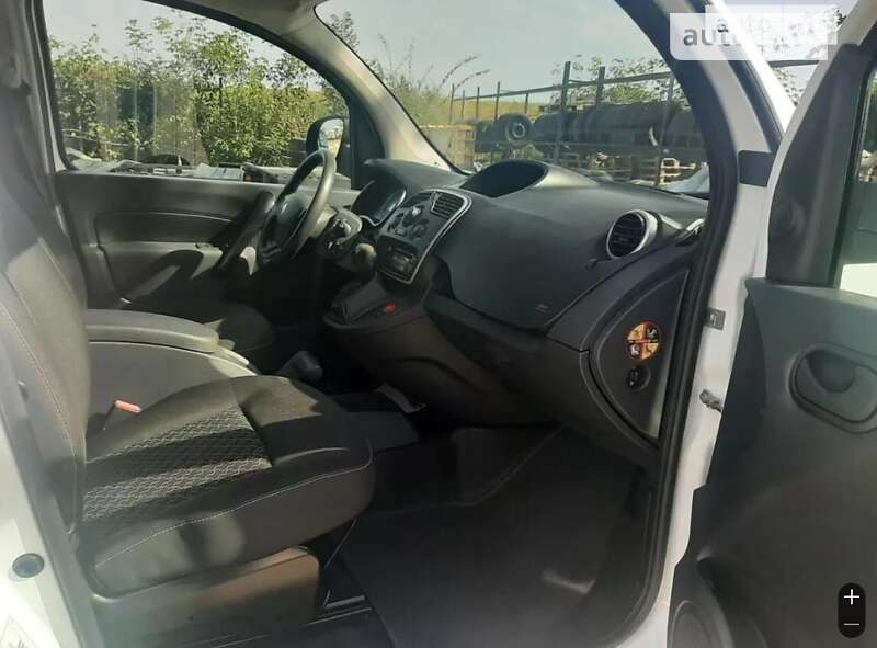 Грузовой фургон Renault Kangoo 2014 в Тернополе