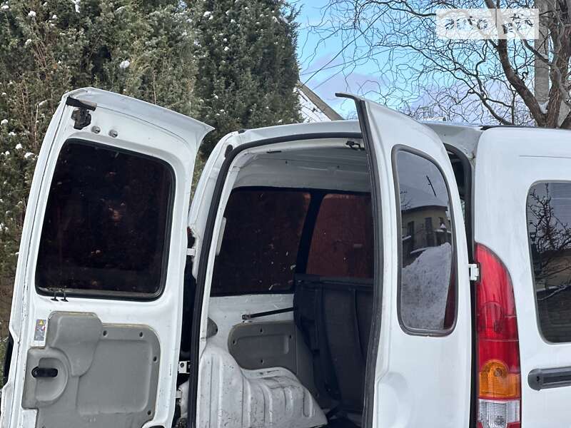 Минивэн Renault Kangoo 2005 в Ахтырке