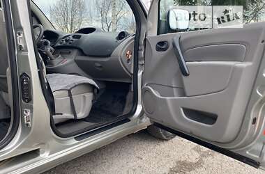 Минивэн Renault Kangoo 2010 в Черновцах