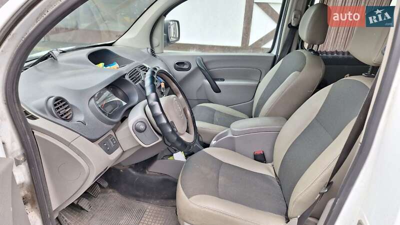 Минивэн Renault Kangoo 2010 в Киеве