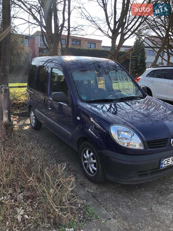 Минивэн Renault Kangoo 2009 в Кицмани