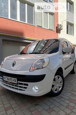 Мінівен Renault Kangoo 2012 в Івано-Франківську