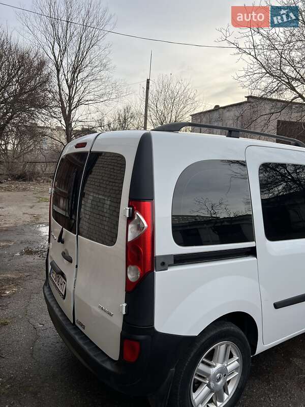 Минивэн Renault Kangoo 2011 в Желтых Водах
