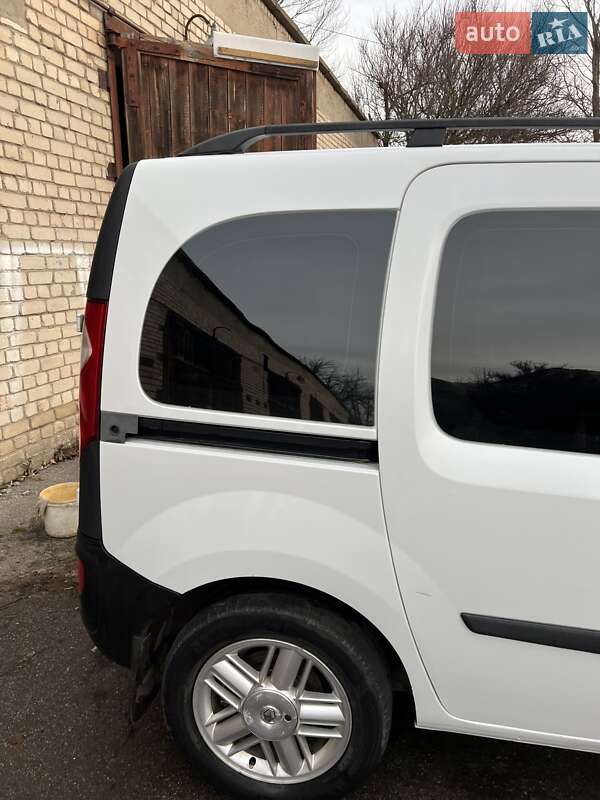 Минивэн Renault Kangoo 2011 в Желтых Водах