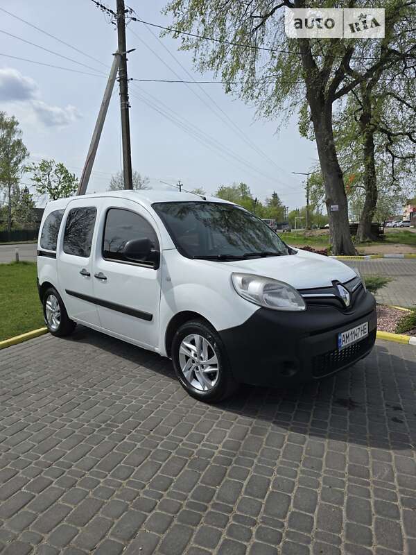 Минивэн Renault Kangoo 2014 в Коростене