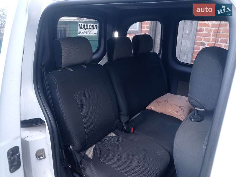 Минивэн Renault Kangoo 2008 в Краснокутске