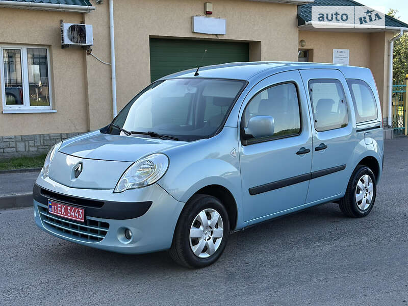 Минивэн Renault Kangoo 2008 в Луцке