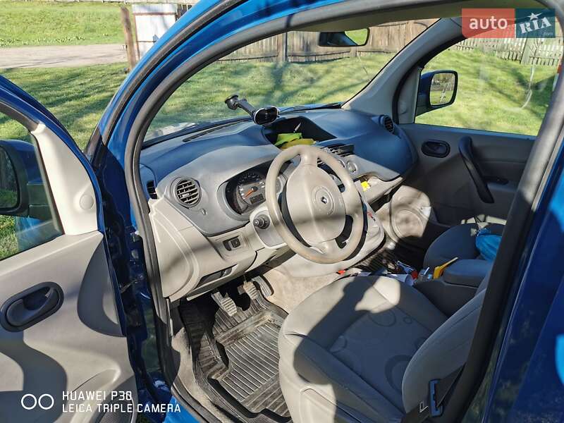 Минивэн Renault Kangoo 2009 в Чечельнике
