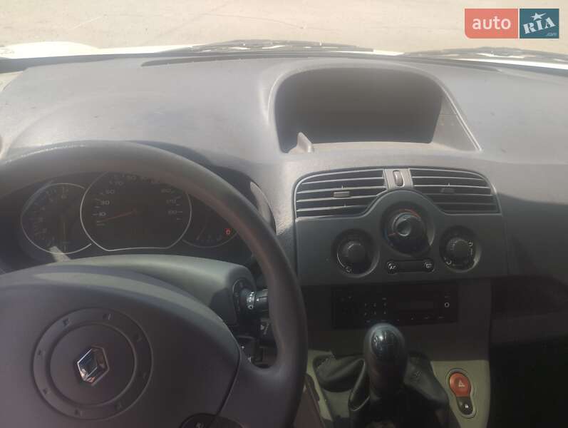 Минивэн Renault Kangoo 2009 в Васильковке фото 4 Минивэн Renault Kangoo 2009 в Васильковке