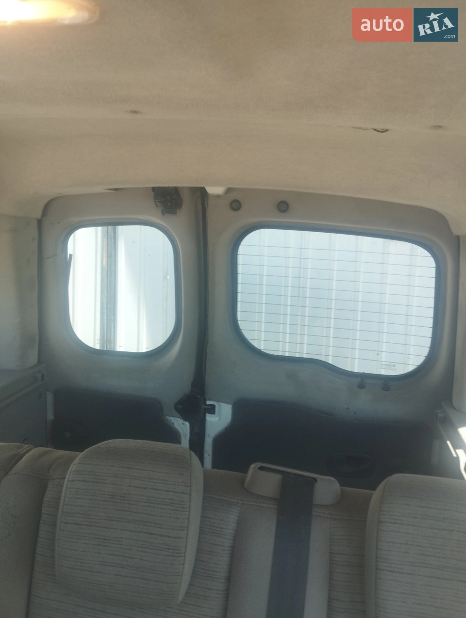2010 Renault Kangoo - мініатюра 18