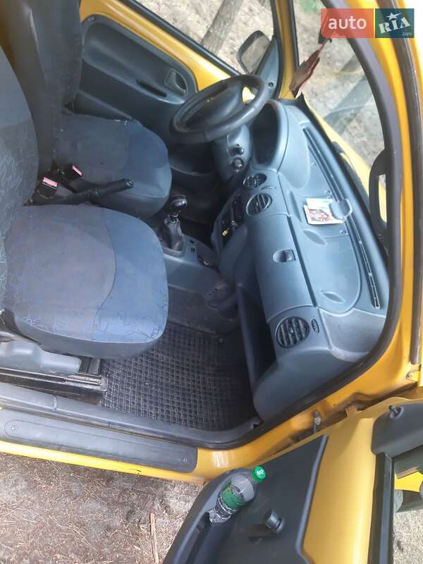 Минивэн Renault Kangoo 2000 в Кременце