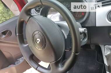 Минивэн Renault Kangoo 2012 в 