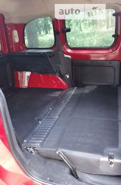 Минивэн Renault Kangoo 2012 в 