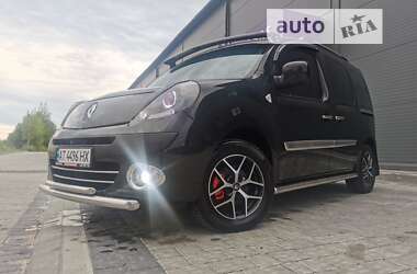 Минивэн Renault Kangoo 2011 в 