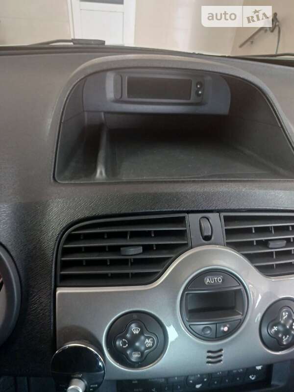 Мінівен Renault Kangoo 2011 в Кам'янець-Подільському