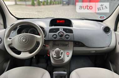 Мінівен Renault Kangoo 2010 в Чернівцях