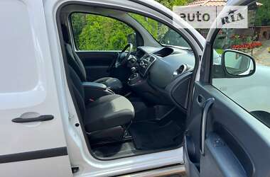 Вантажний фургон Renault Kangoo 2021 в Радивиліві