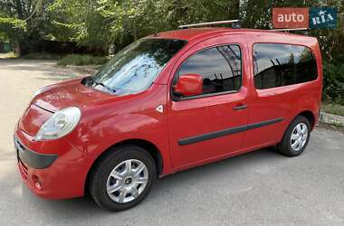 Минивэн Renault Kangoo 2011 в 
