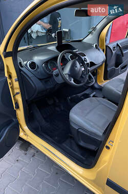 Грузовой фургон Renault Kangoo 2015 в Черновцах