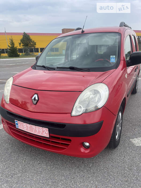 Мінівен Renault Kangoo 2010 в Чернівцях