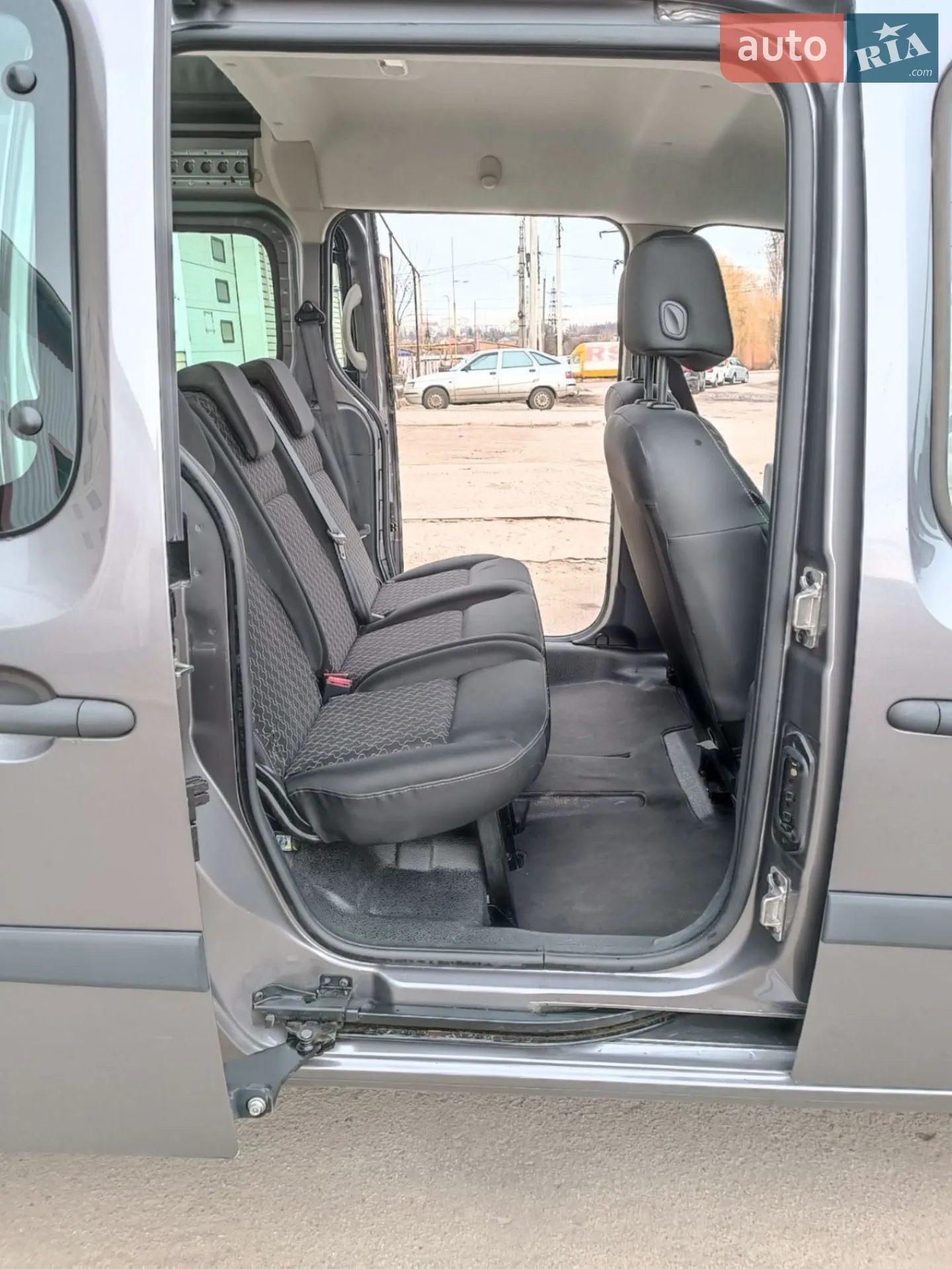 2013 Renault Kangoo - мініатюра 18
