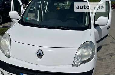 Минивэн Renault Kangoo 2010 в Хусте