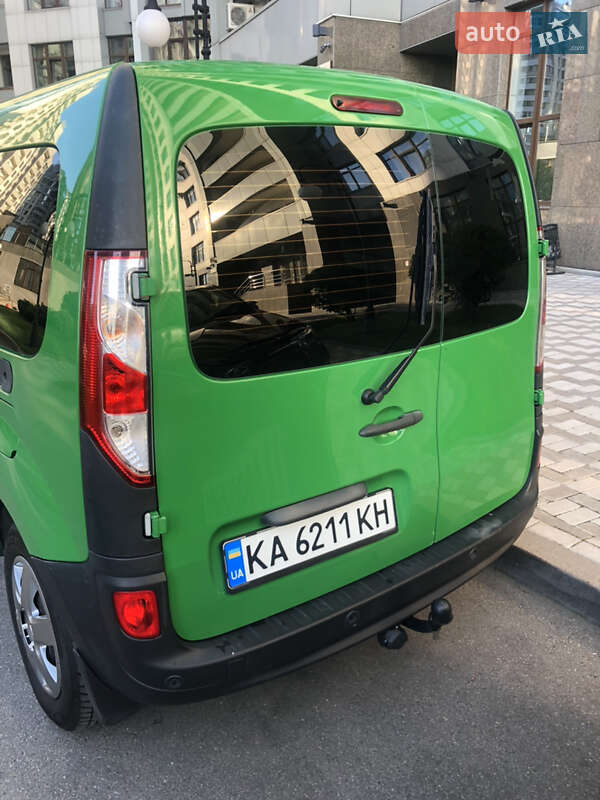 Минивэн Renault Kangoo 2016 в Киеве