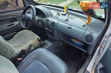 Минивэн Renault Kangoo 2000 в 