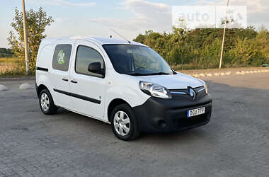 Вантажний фургон Renault Kangoo 2015 в Радивиліві