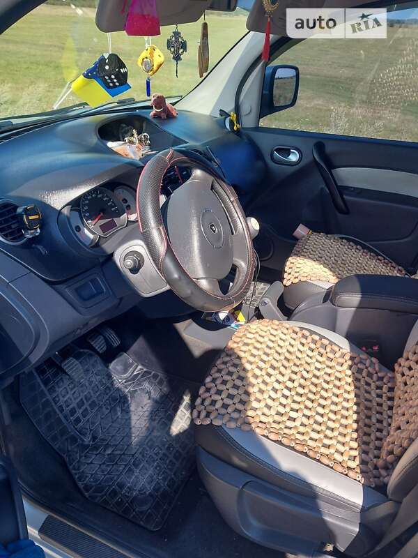 Минивэн Renault Kangoo 2011 в Лановцах