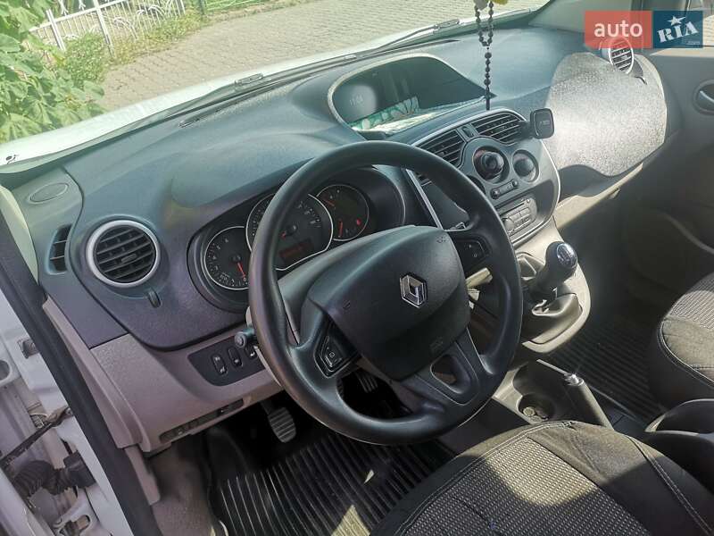 Минивэн Renault Kangoo 2018 в Раздельной фото 16 Минивэн Renault Kangoo 2018 в Раздельной