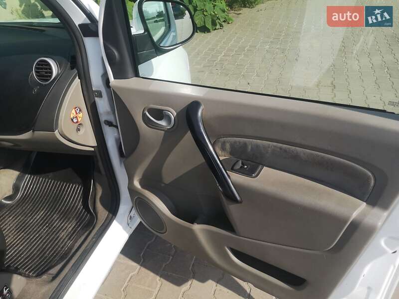 Минивэн Renault Kangoo 2018 в Раздельной фото 21 Минивэн Renault Kangoo 2018 в Раздельной