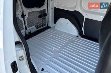 Грузовой фургон Renault Kangoo 2019 в 