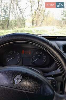 Минивэн Renault Kangoo 2006 в 