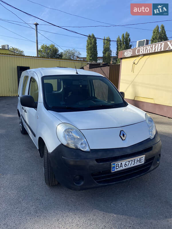 Минивэн Renault Kangoo 2010 в Кропивницком