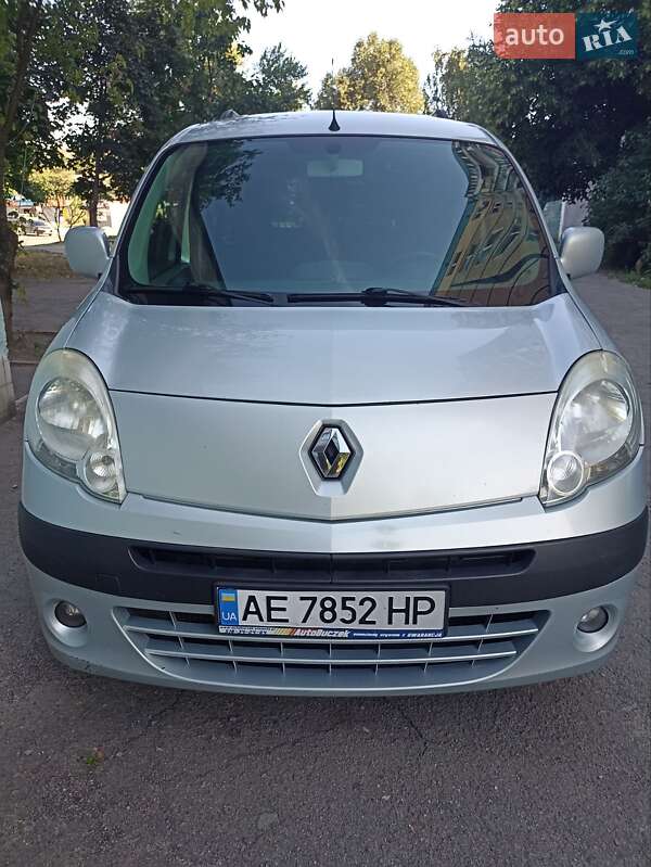 Мінівен Renault Kangoo 2011 в Дніпрі