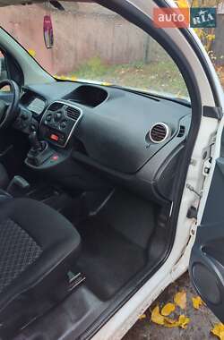 Минивэн Renault Kangoo 2015 в 
