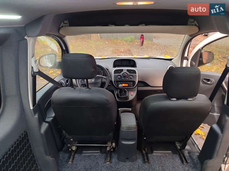 Минивэн Renault Kangoo 2015 в Днепре
