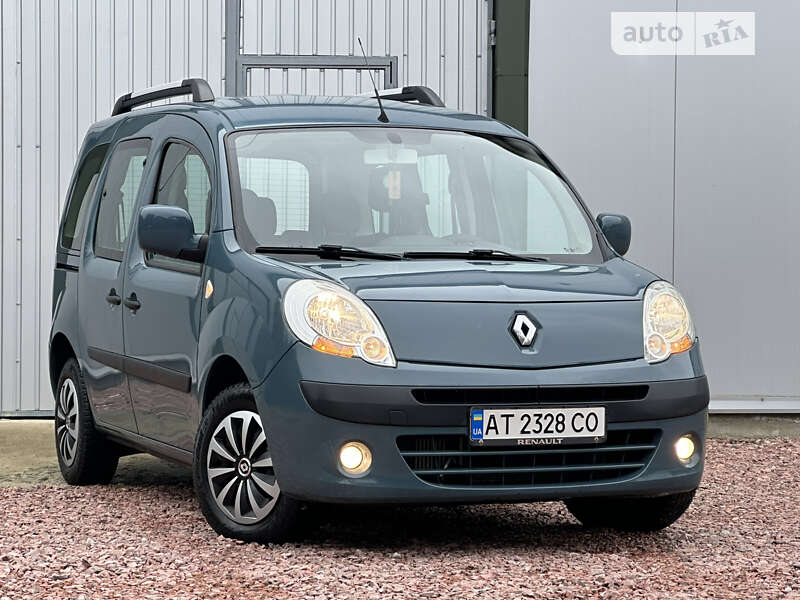 Минивэн Renault Kangoo 2008 в Дрогобыче